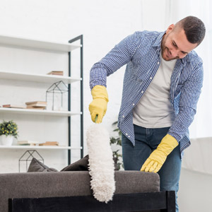 خدمة تنظيف وتعقيم المنازل والشقق والفلل